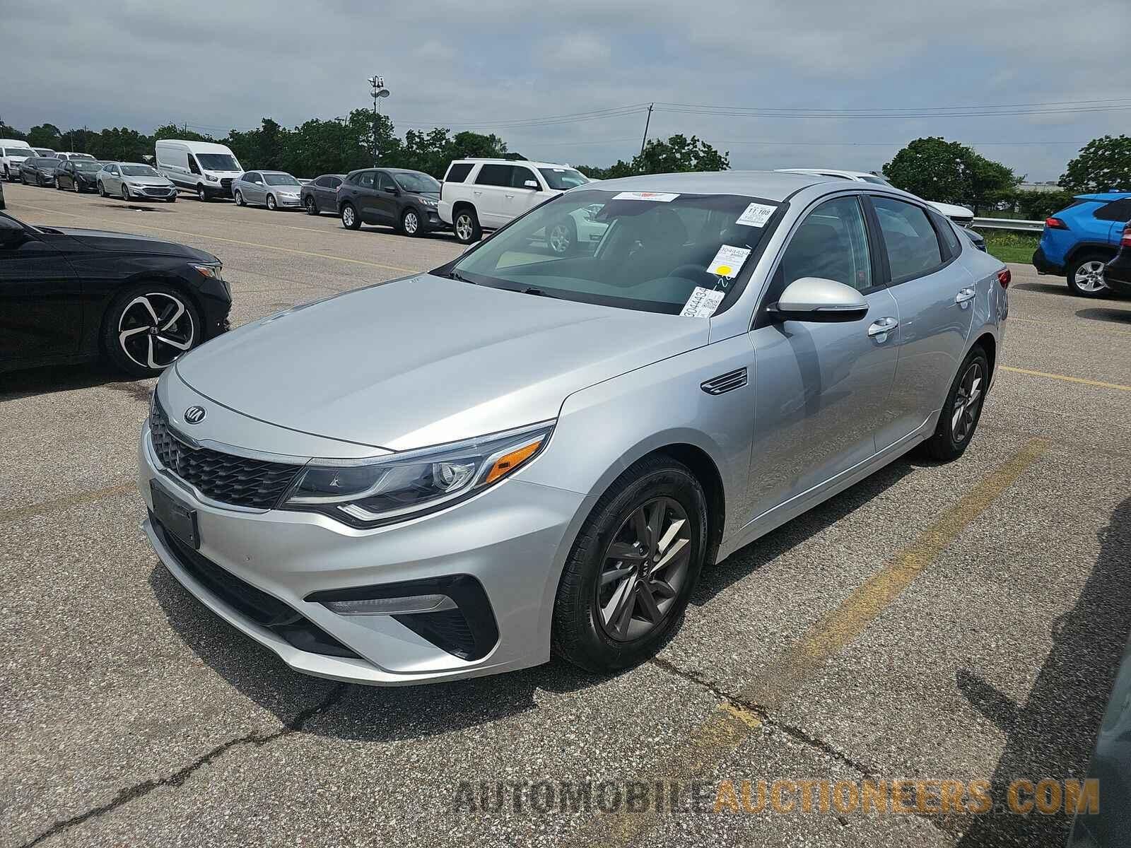 5XXGT4L32LG393683 Kia Optima 2020