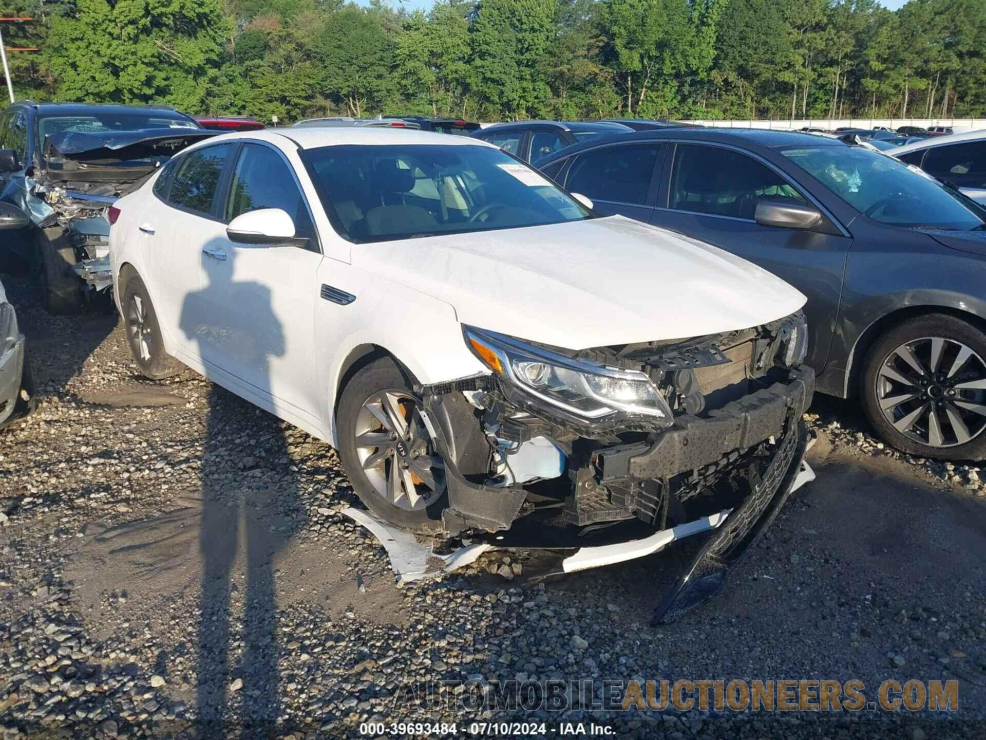 5XXGT4L32LG396809 KIA OPTIMA 2020