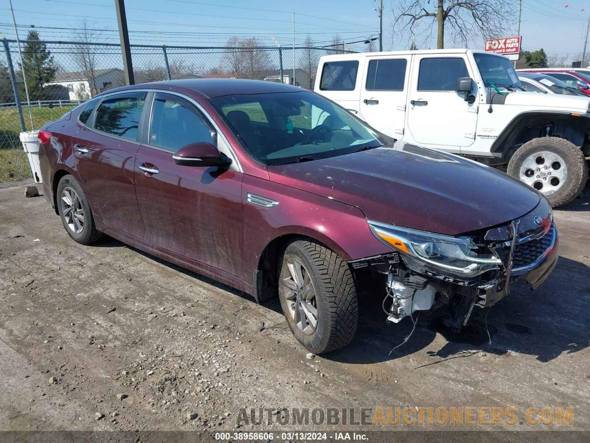 5XXGT4L32LG397717 KIA OPTIMA 2020