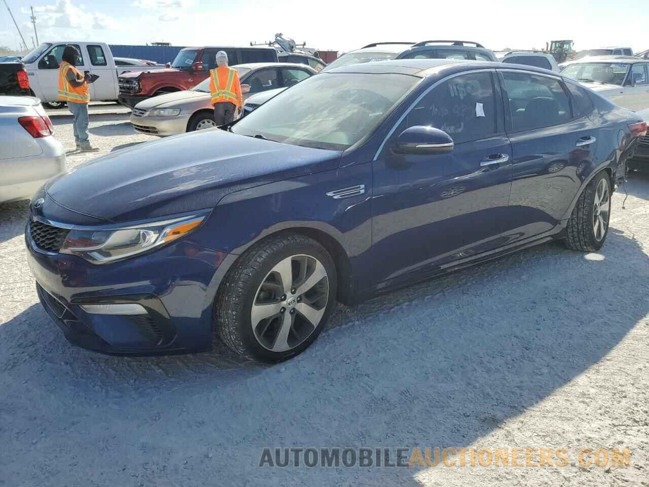 5XXGT4L32LG397894 KIA OPTIMA 2020