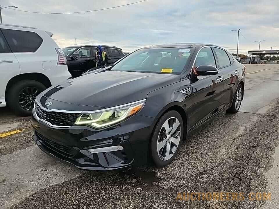 5XXGT4L32LG399385 Kia Optima 2020