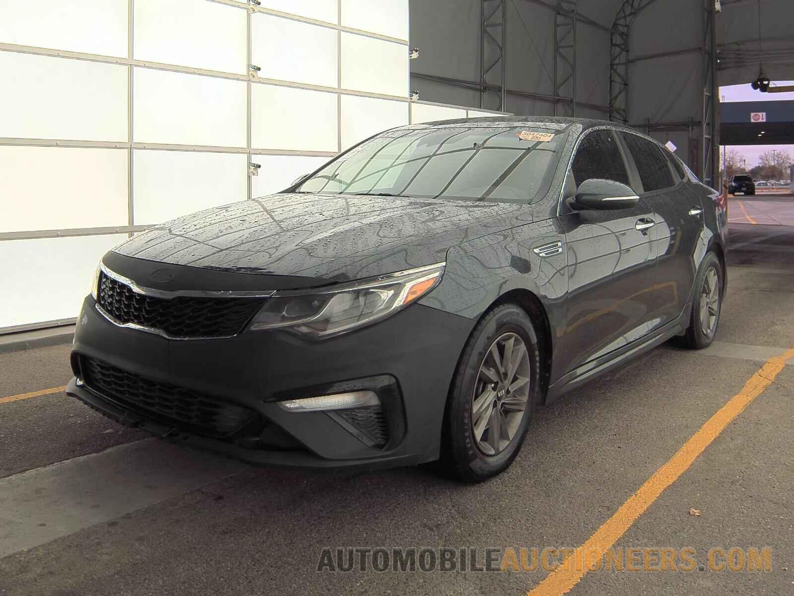 5XXGT4L32LG406349 Kia Optima 2020