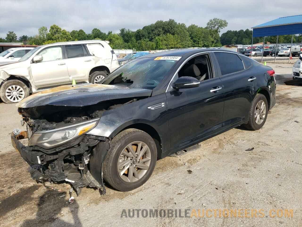 5XXGT4L32LG406853 KIA OPTIMA 2020