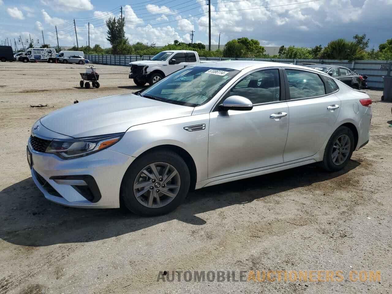 5XXGT4L32LG407663 KIA OPTIMA 2020