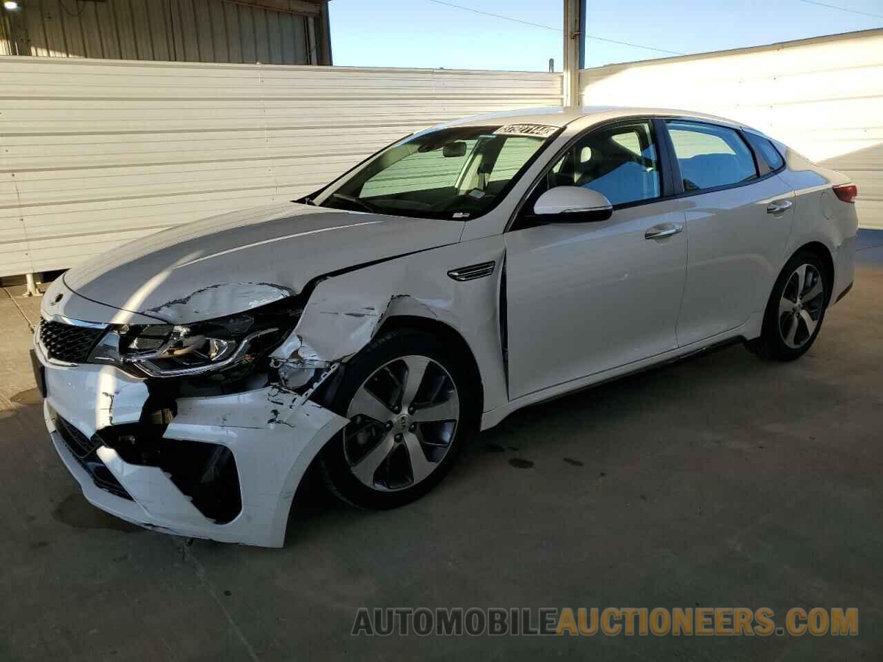 5XXGT4L32LG408425 KIA OPTIMA 2020