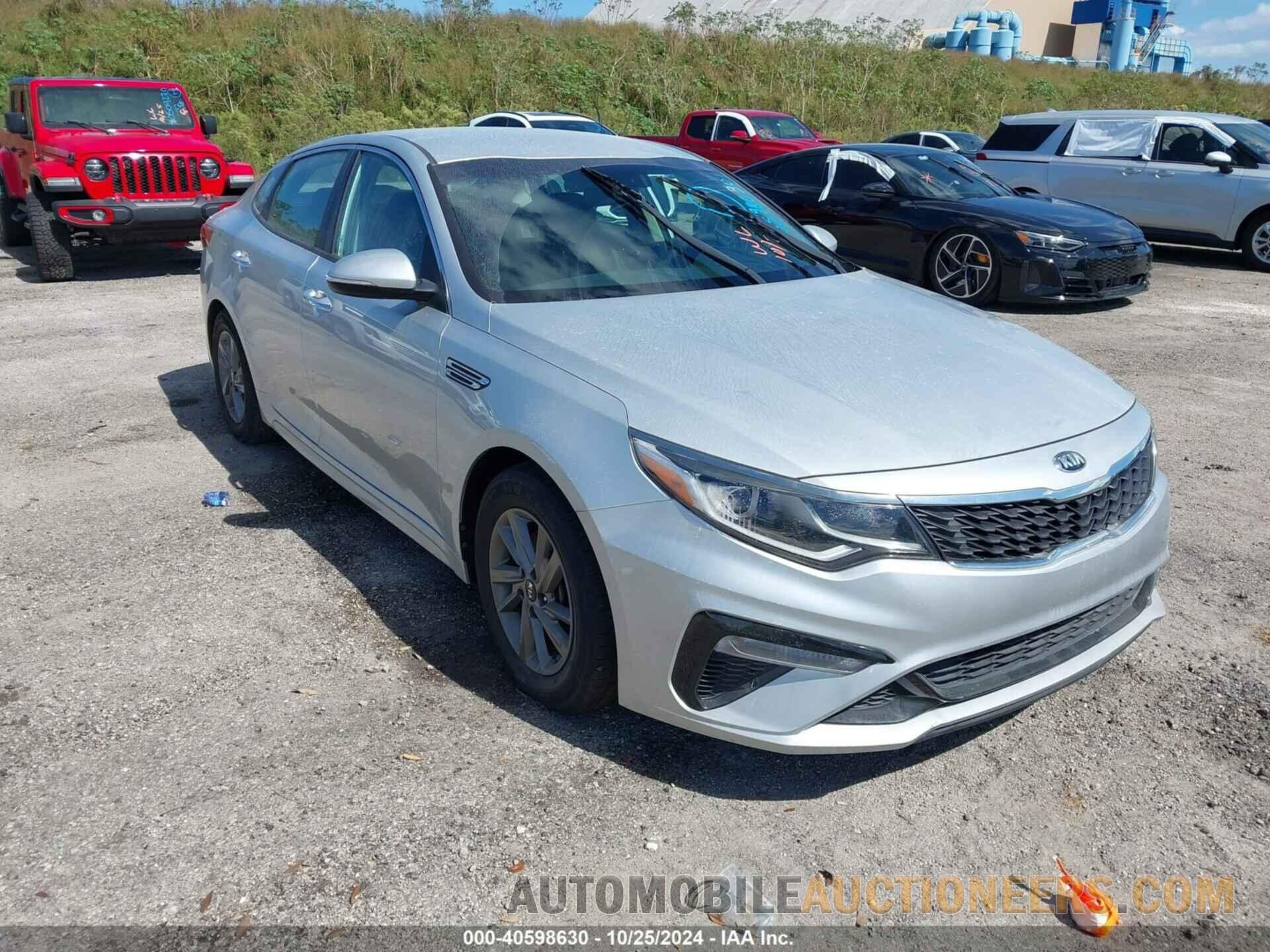 5XXGT4L32LG418758 KIA OPTIMA 2020