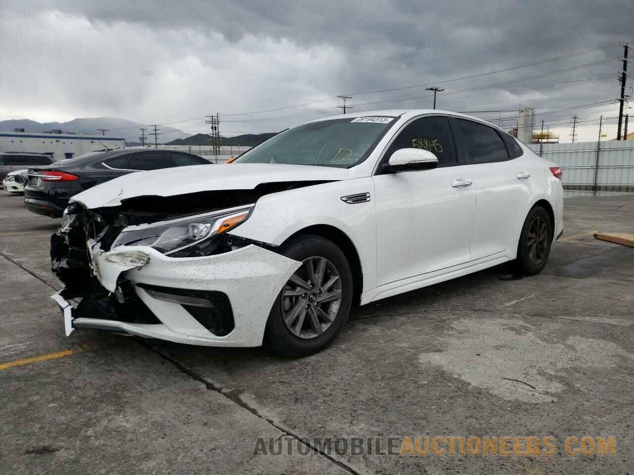 5XXGT4L32LG428075 KIA OPTIMA 2020