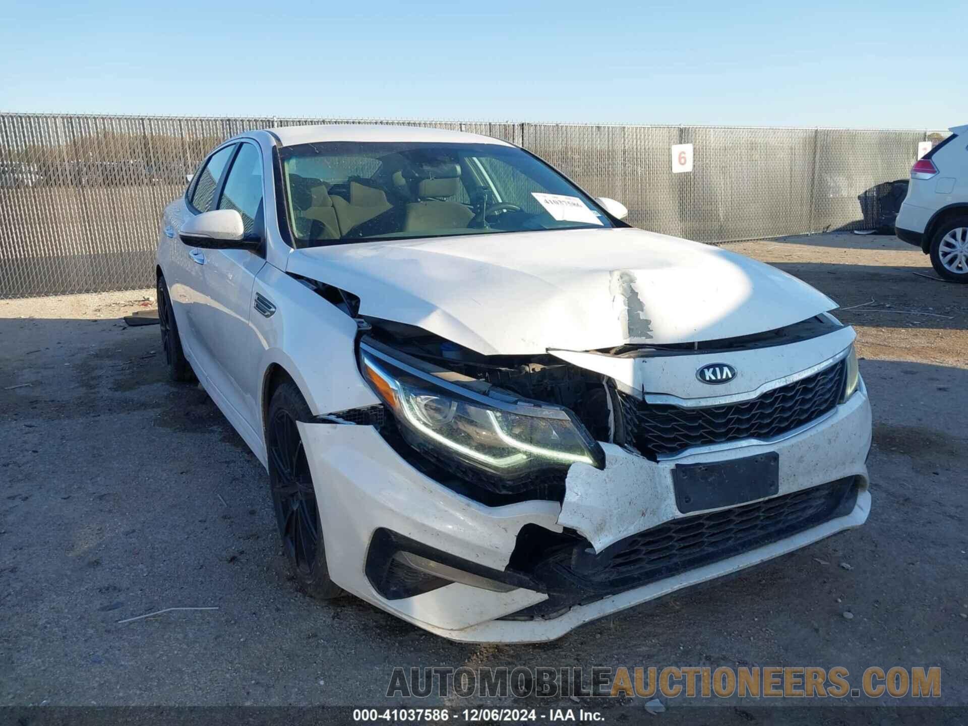 5XXGT4L32LG428447 KIA OPTIMA 2020