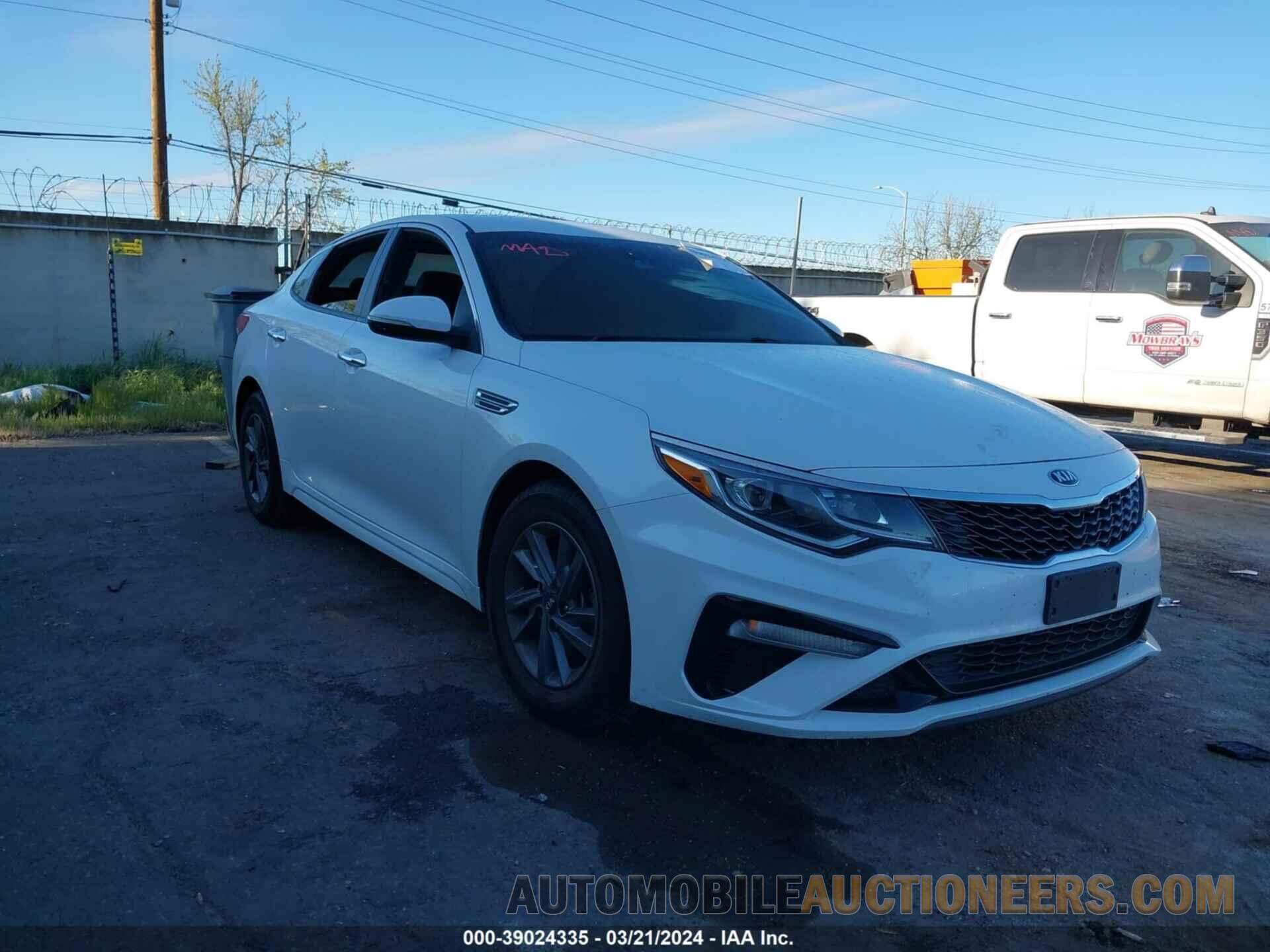 5XXGT4L32LG429579 KIA OPTIMA 2020