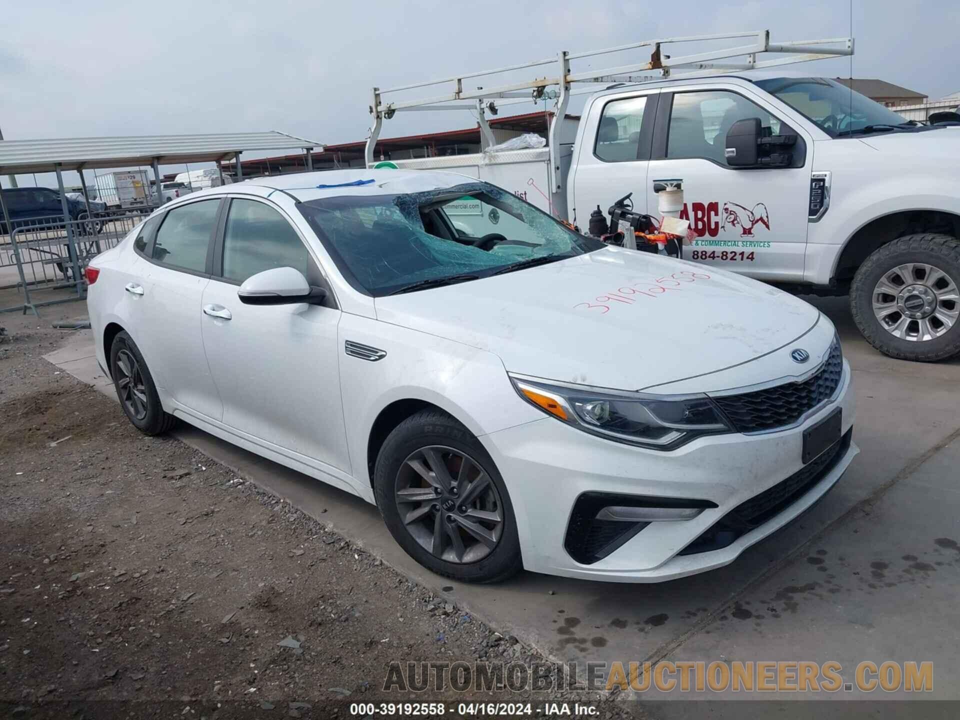 5XXGT4L32LG438797 KIA OPTIMA 2020