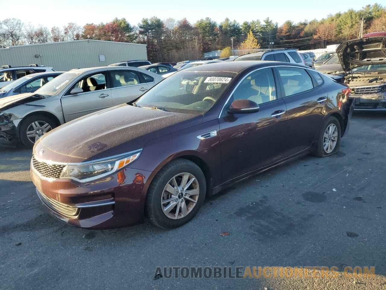 5XXGT4L33GG028838 KIA OPTIMA 2016