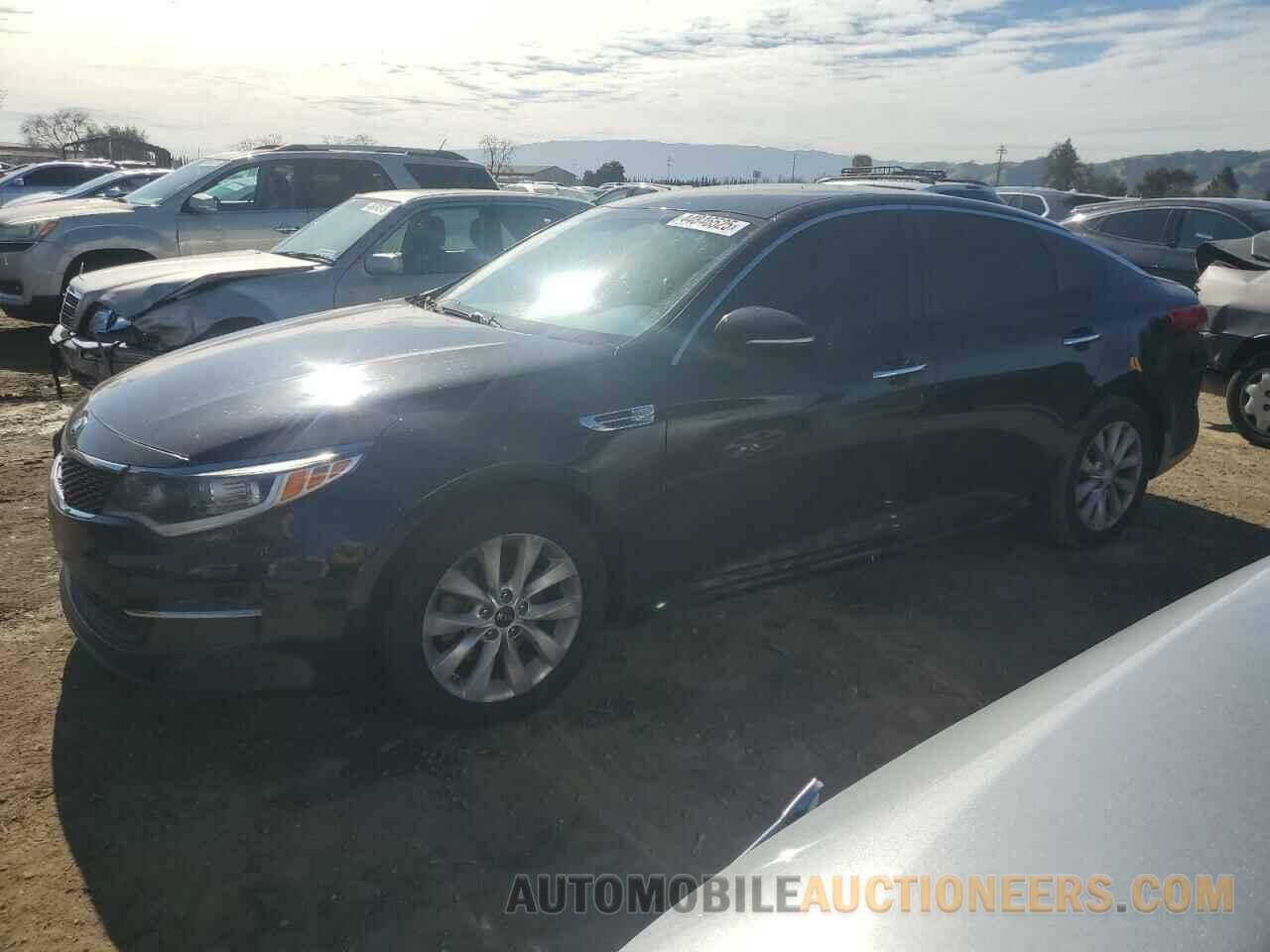 5XXGT4L33GG045588 KIA OPTIMA 2016