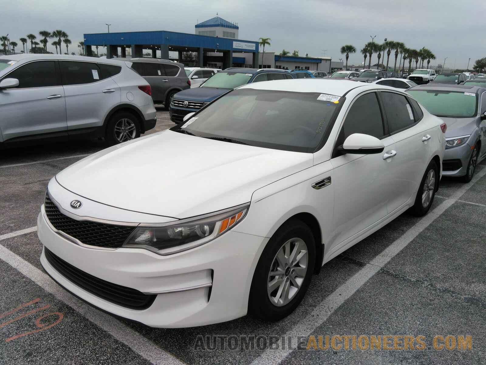 5XXGT4L33GG065422 Kia Optima 2016