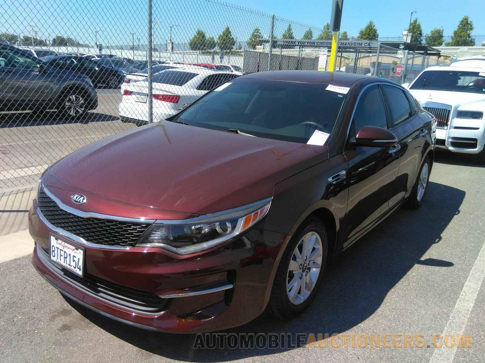 5XXGT4L33GG084746 Kia Optima 2016