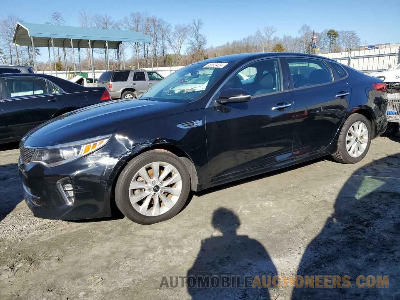 5XXGT4L33JG188533 KIA OPTIMA 2018