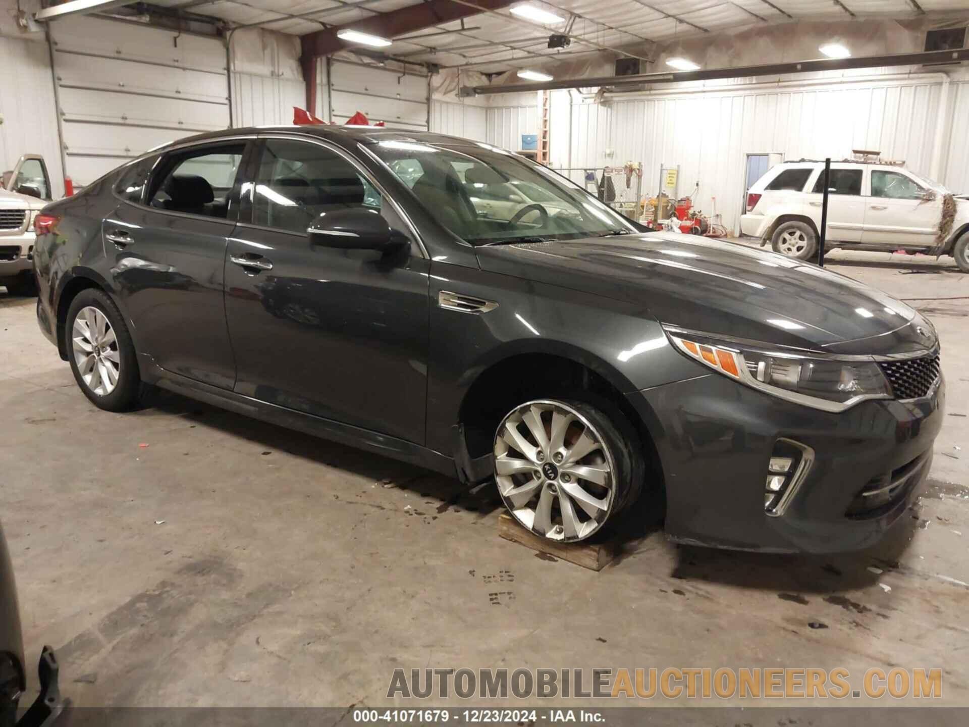 5XXGT4L33JG190184 KIA OPTIMA 2018