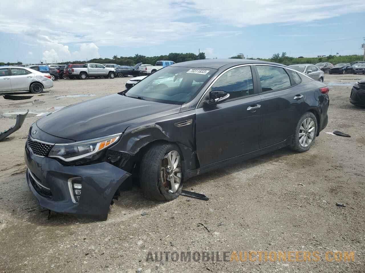 5XXGT4L33JG190332 KIA OPTIMA 2018