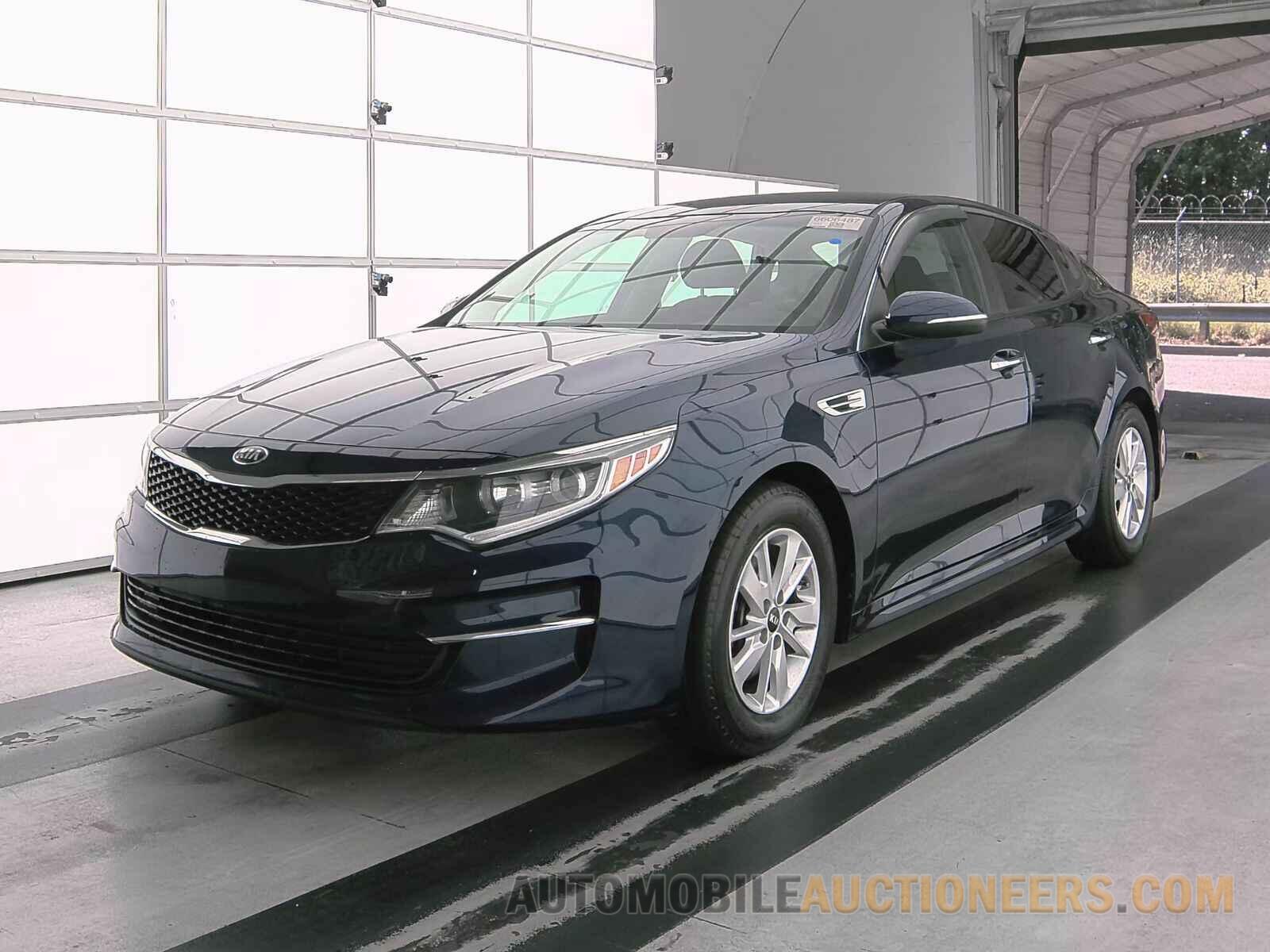 5XXGT4L33JG194090 Kia Optima 2018