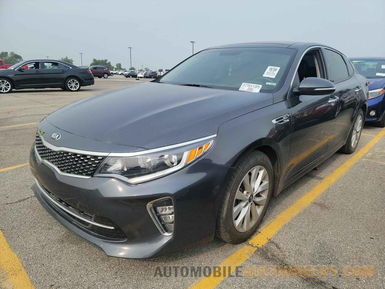 5XXGT4L33JG221966 Kia Optima 2018