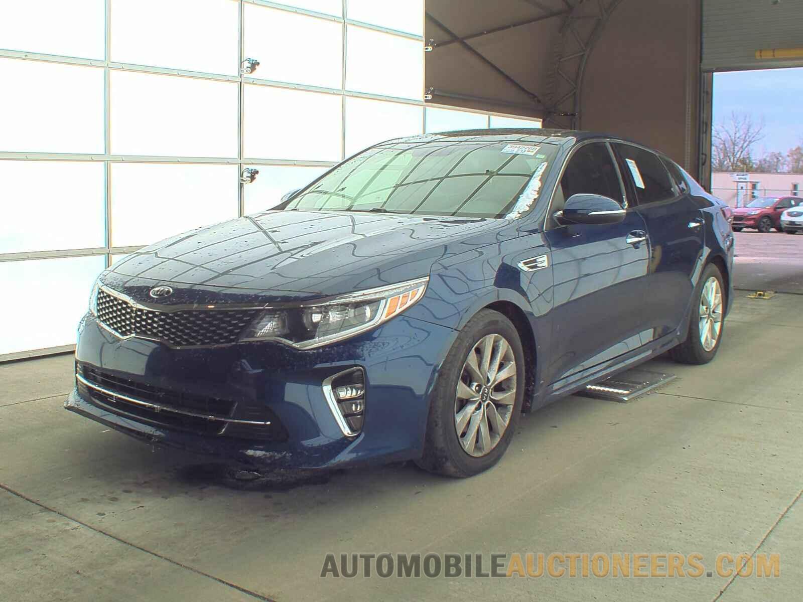 5XXGT4L33JG242333 Kia Optima 2018