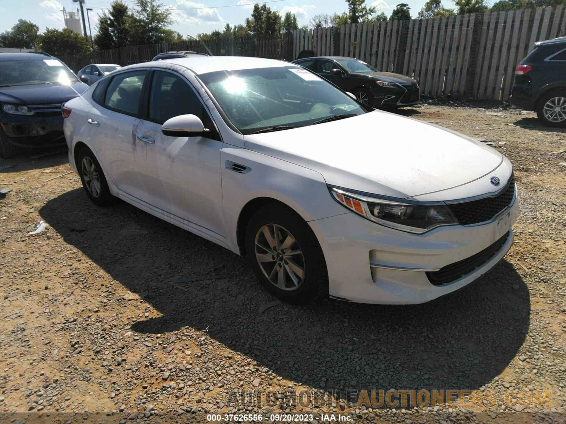 5XXGT4L33JG247824 KIA OPTIMA 2018