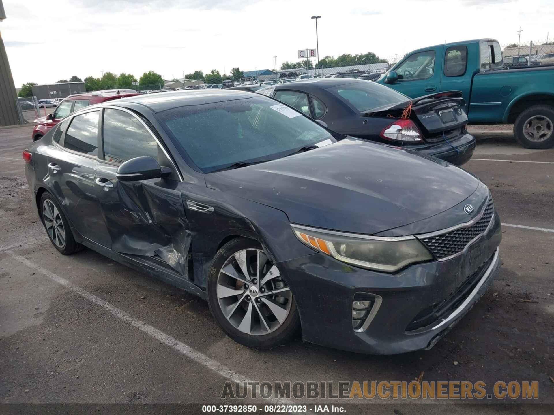 5XXGT4L33JG255700 KIA OPTIMA 2018