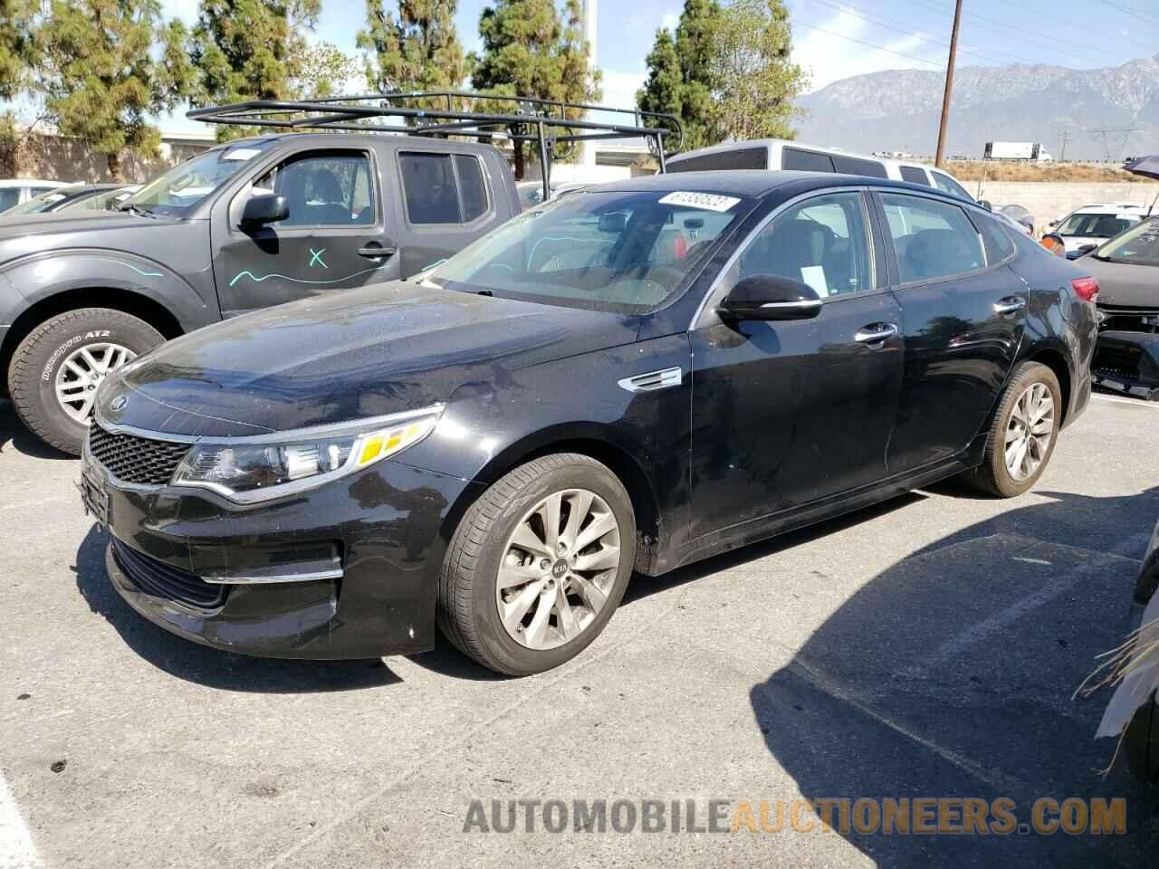 5XXGT4L33JG255843 KIA OPTIMA 2018