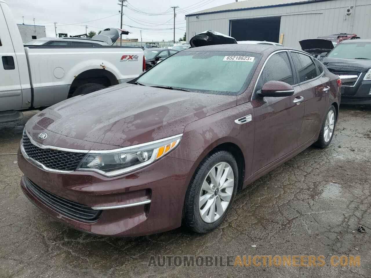 5XXGT4L33JG261755 KIA OPTIMA 2018