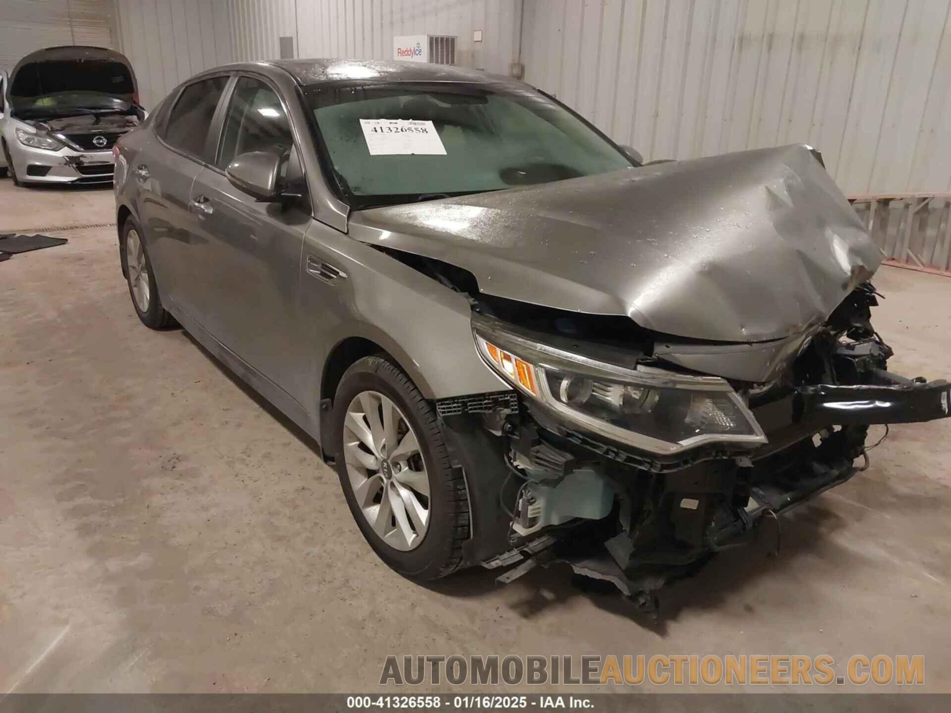 5XXGT4L33JG266552 KIA OPTIMA 2018