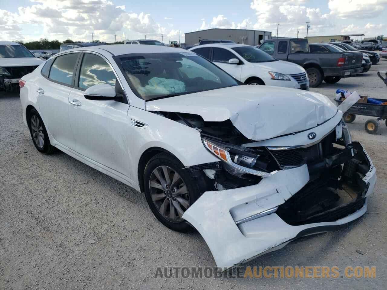 5XXGT4L33JG267782 KIA OPTIMA 2018