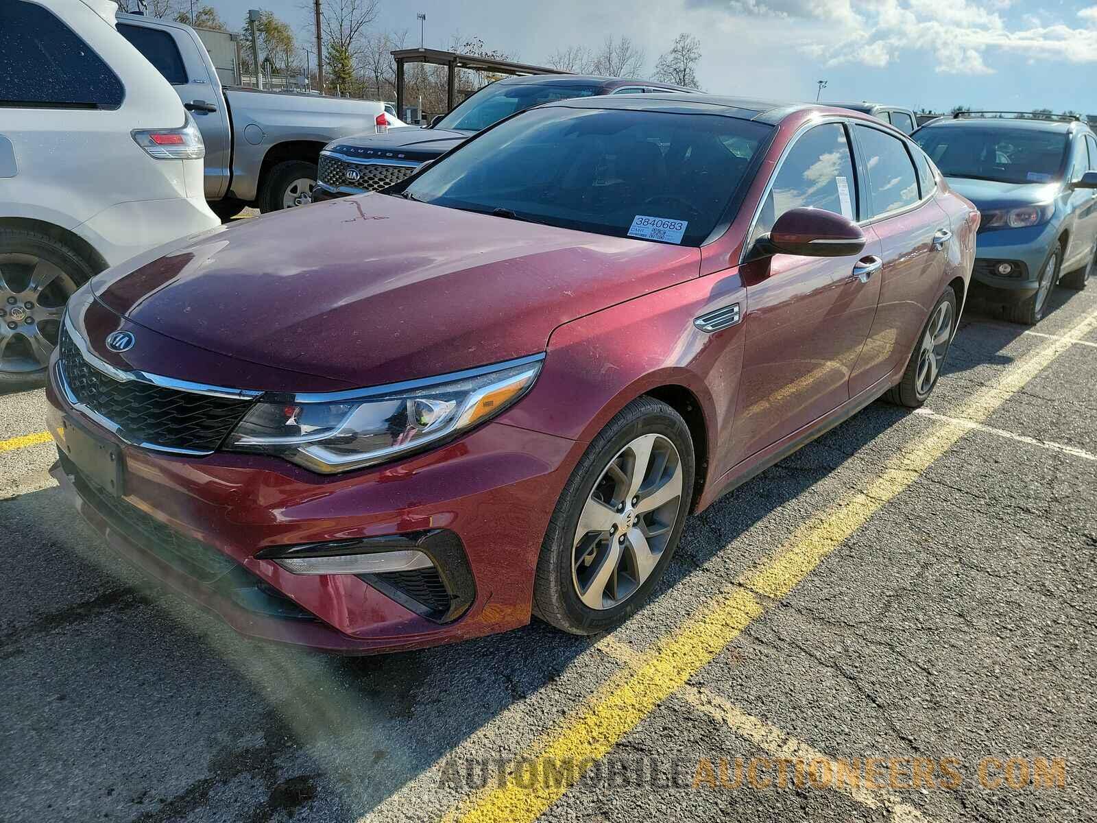 5XXGT4L33KG297673 Kia Optima 2019