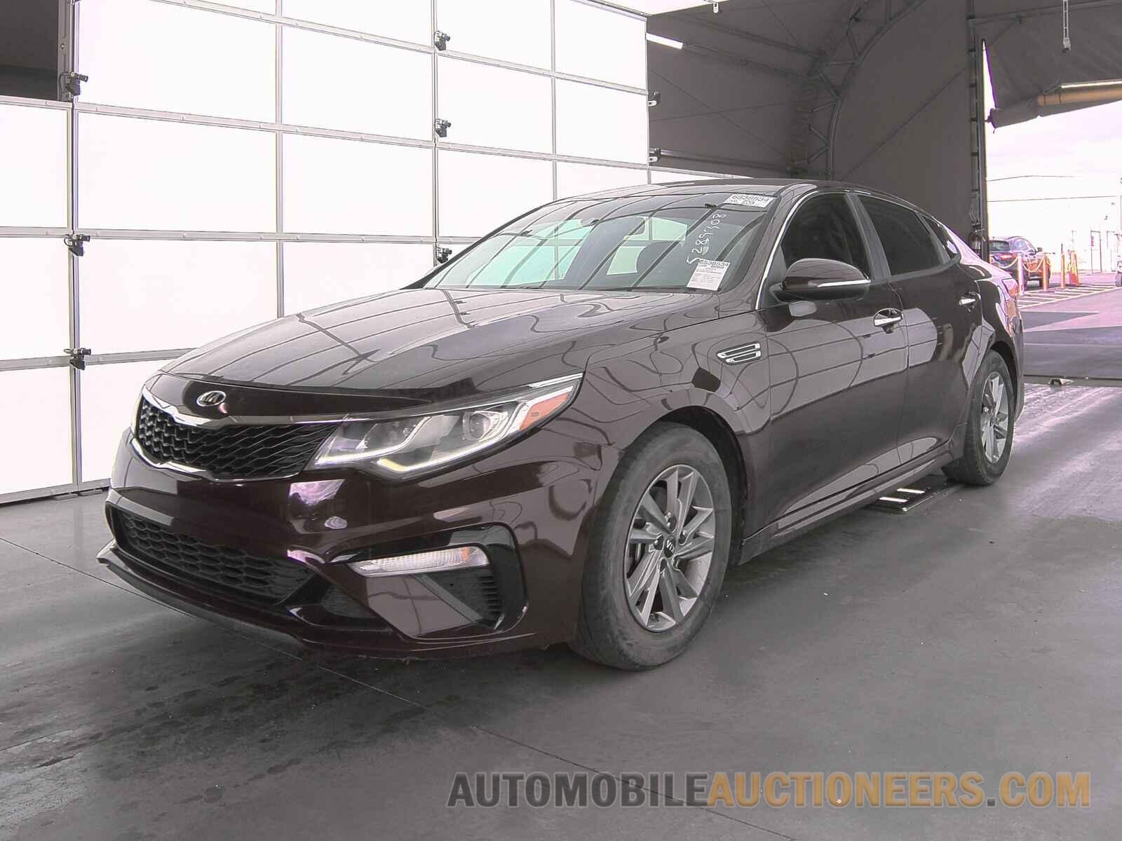 5XXGT4L33KG301883 Kia Optima 2019