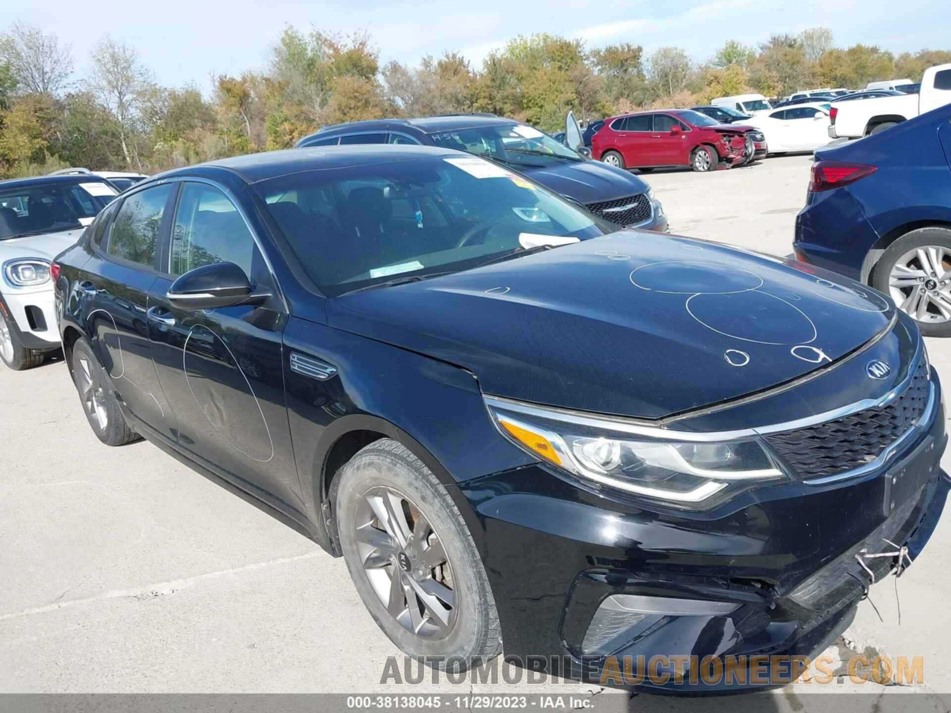 5XXGT4L33LG382238 KIA OPTIMA 2020