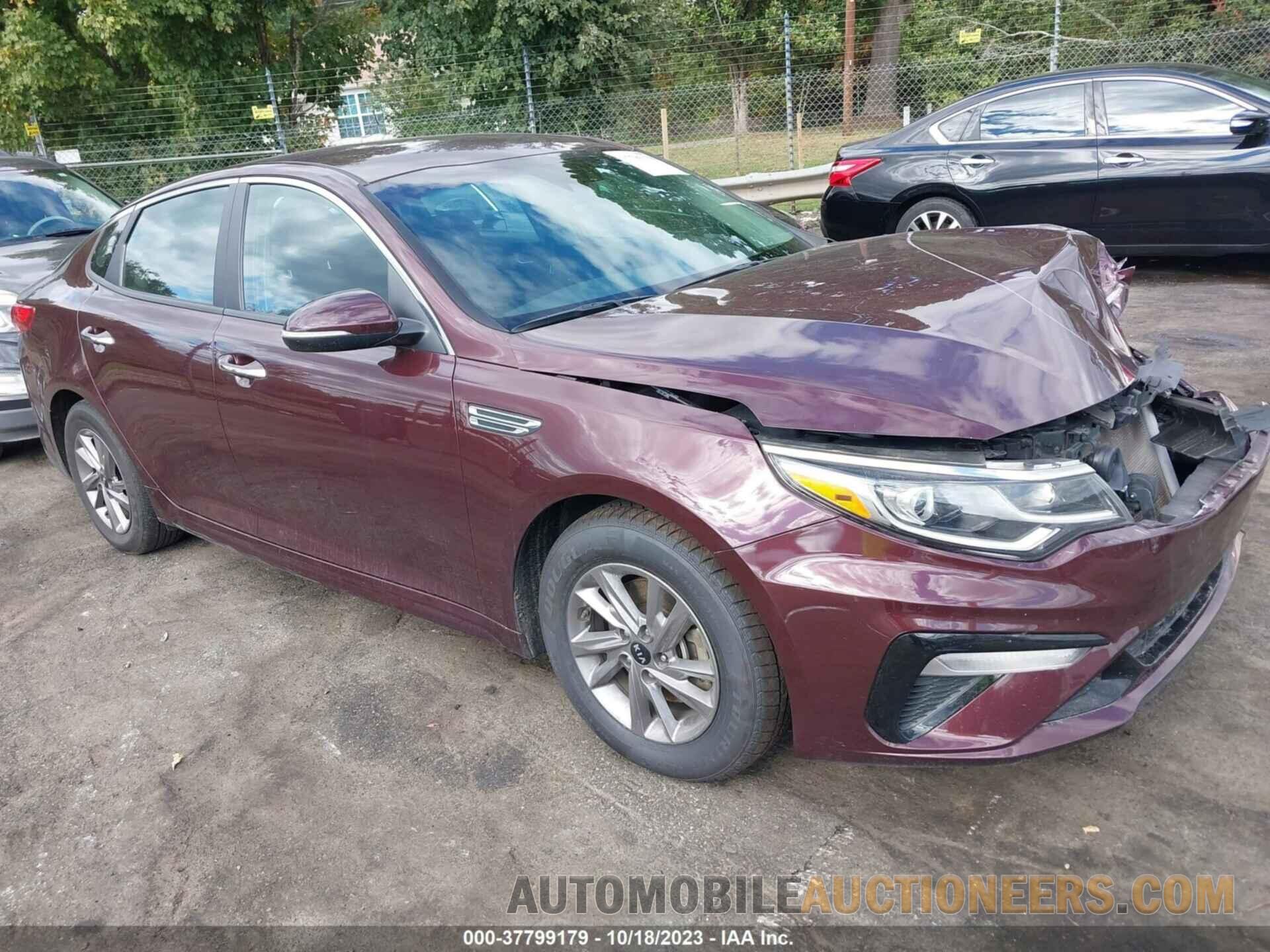 5XXGT4L33LG386256 KIA OPTIMA 2020