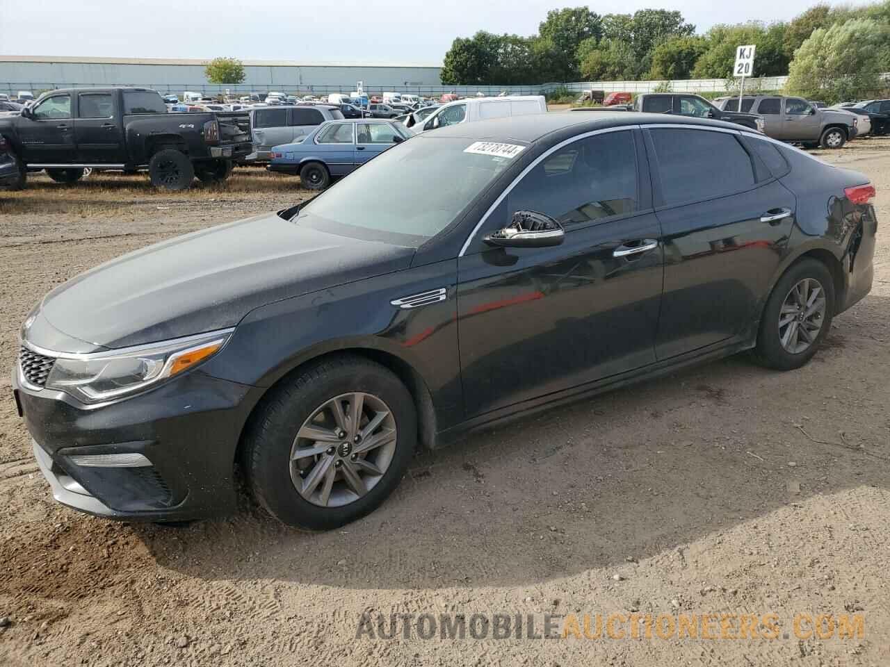 5XXGT4L33LG392137 KIA OPTIMA 2020