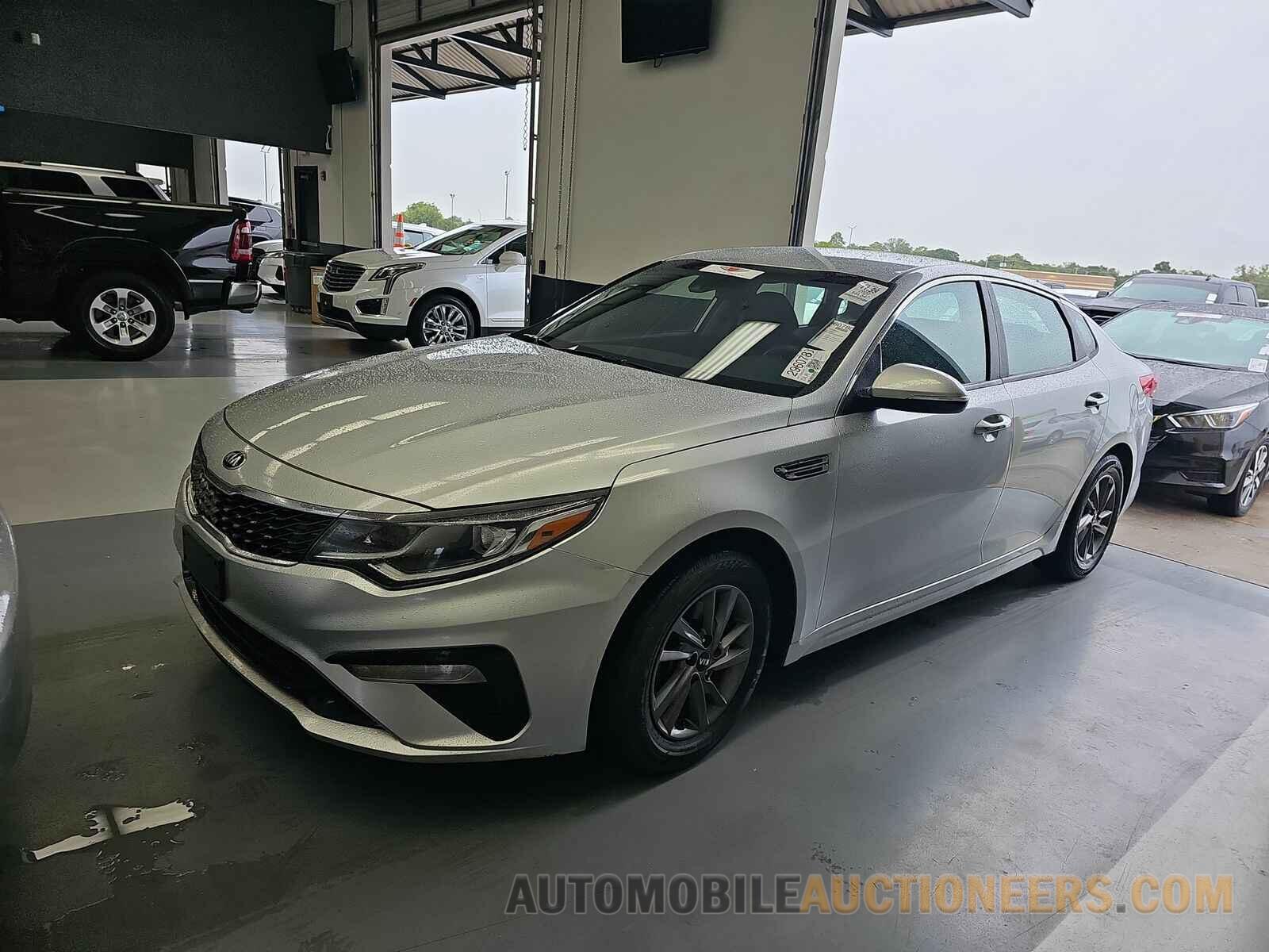 5XXGT4L33LG393949 Kia Optima 2020