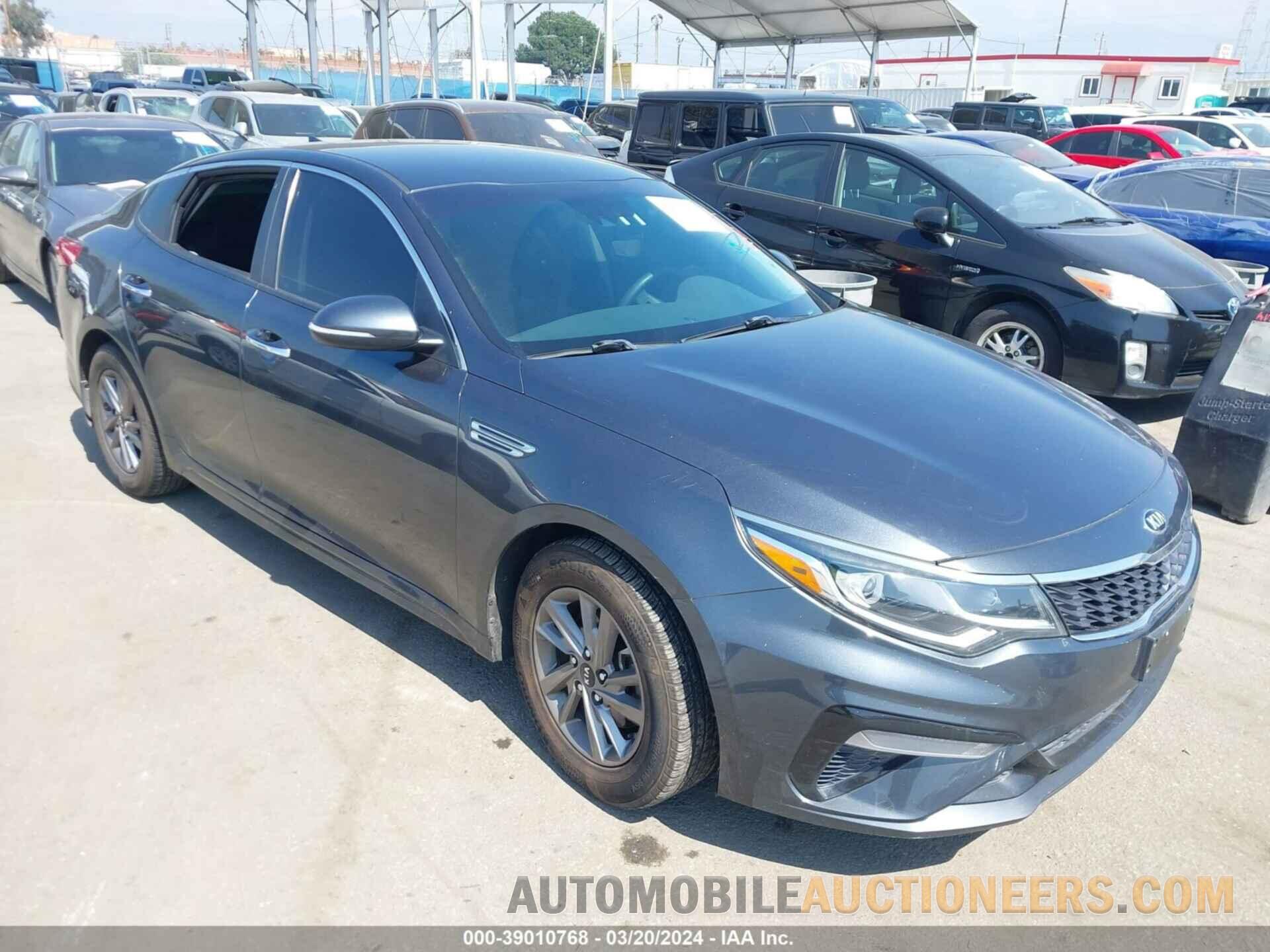 5XXGT4L33LG402715 KIA OPTIMA 2020