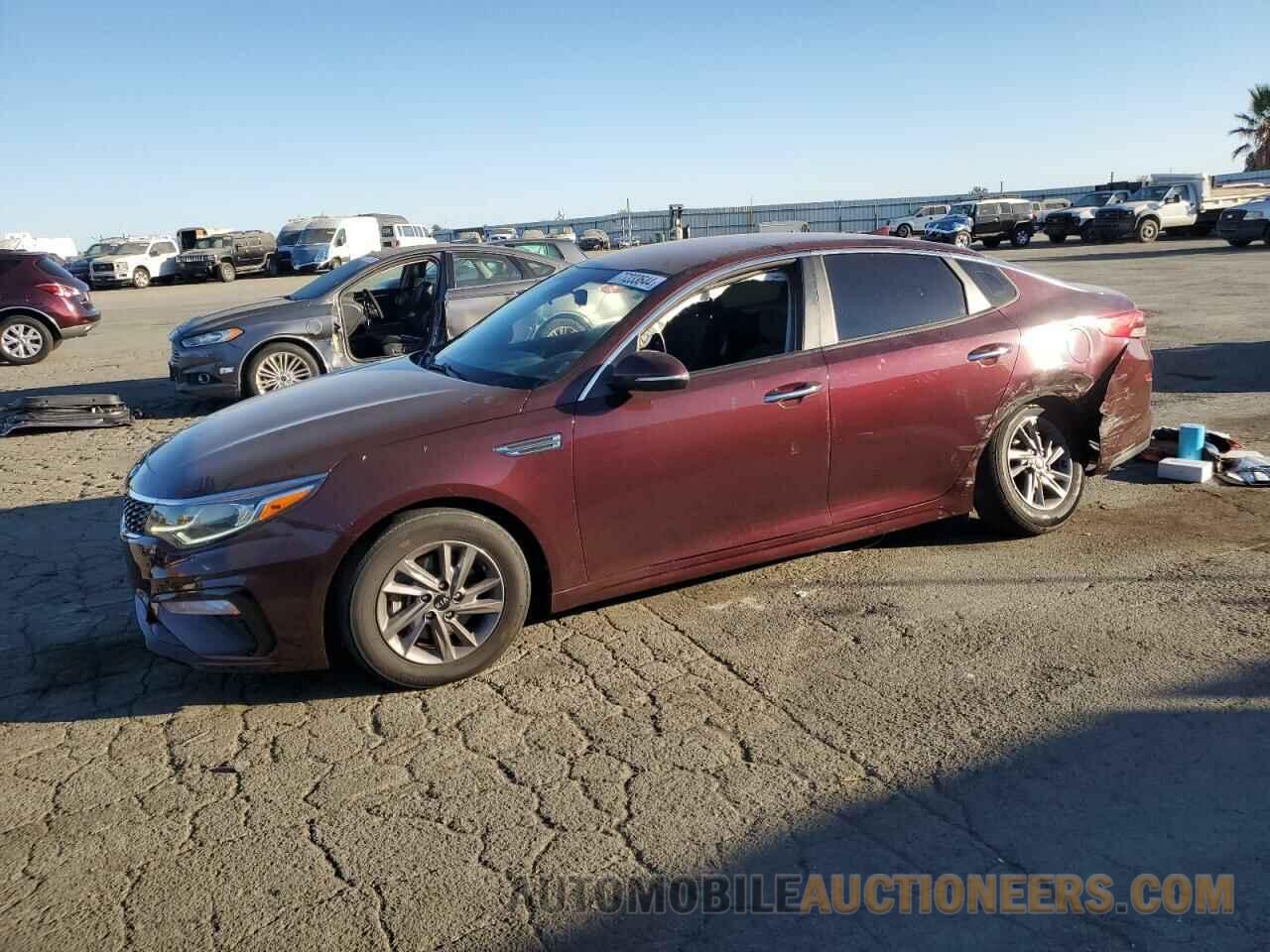 5XXGT4L33LG415870 KIA OPTIMA 2020