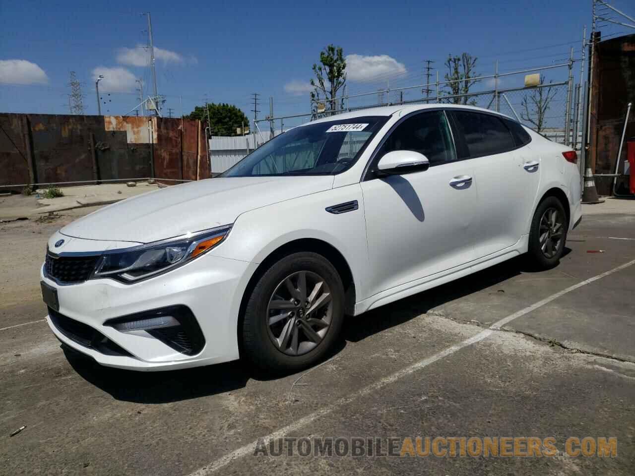 5XXGT4L33LG422575 KIA OPTIMA 2020