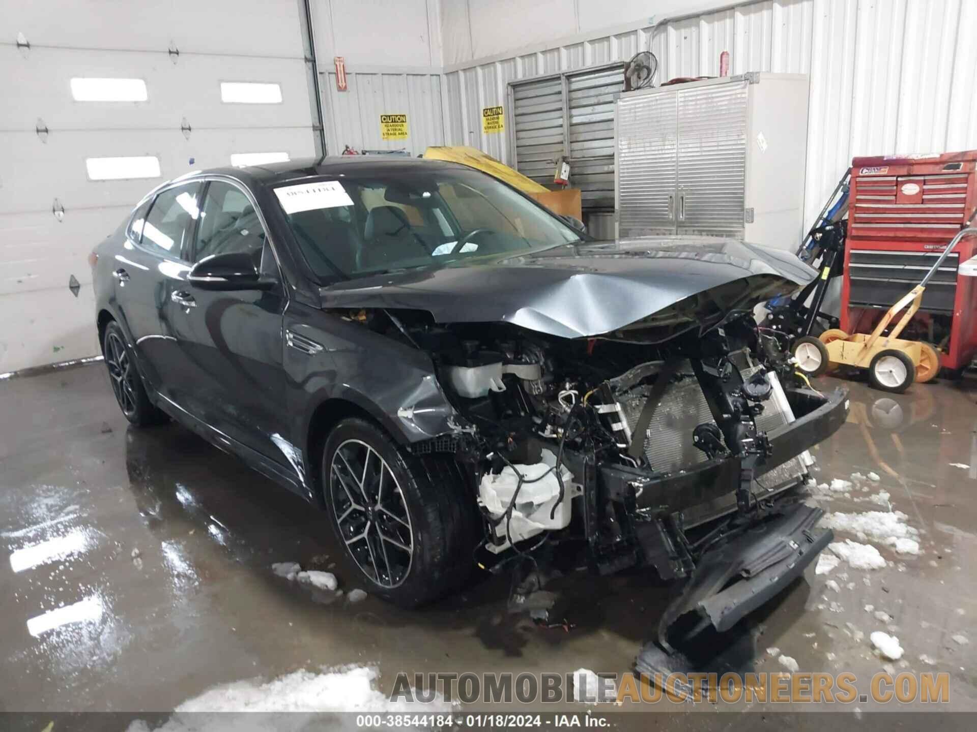 5XXGT4L33LG447685 KIA OPTIMA 2020