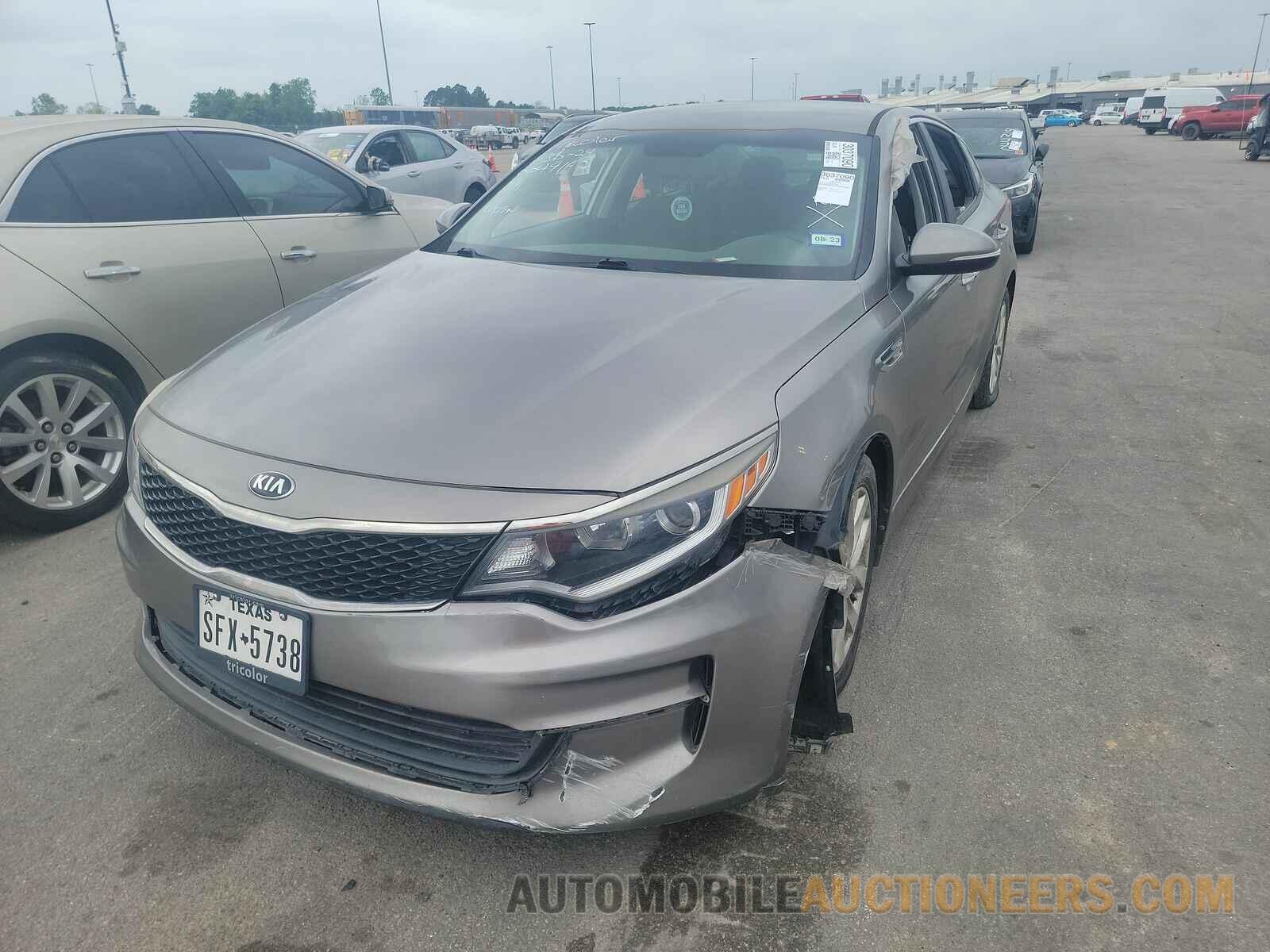 5XXGT4L34GG004919 Kia Optima 2016