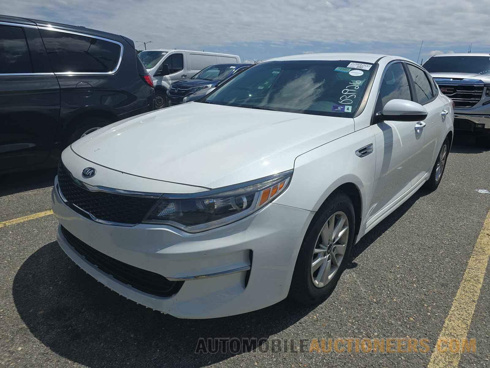 5XXGT4L34GG031926 Kia Optima 2016