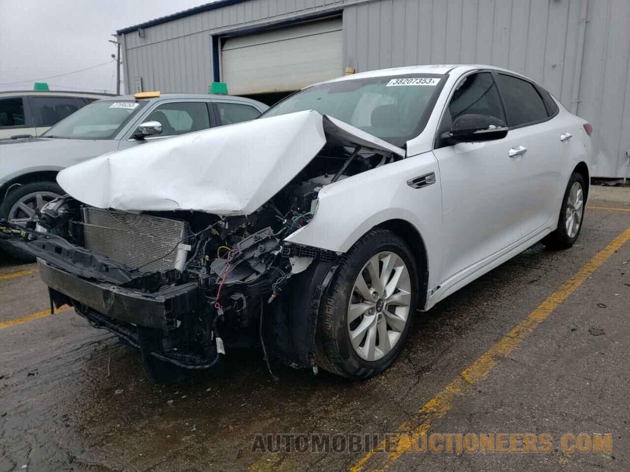 5XXGT4L34JG186726 KIA OPTIMA 2018