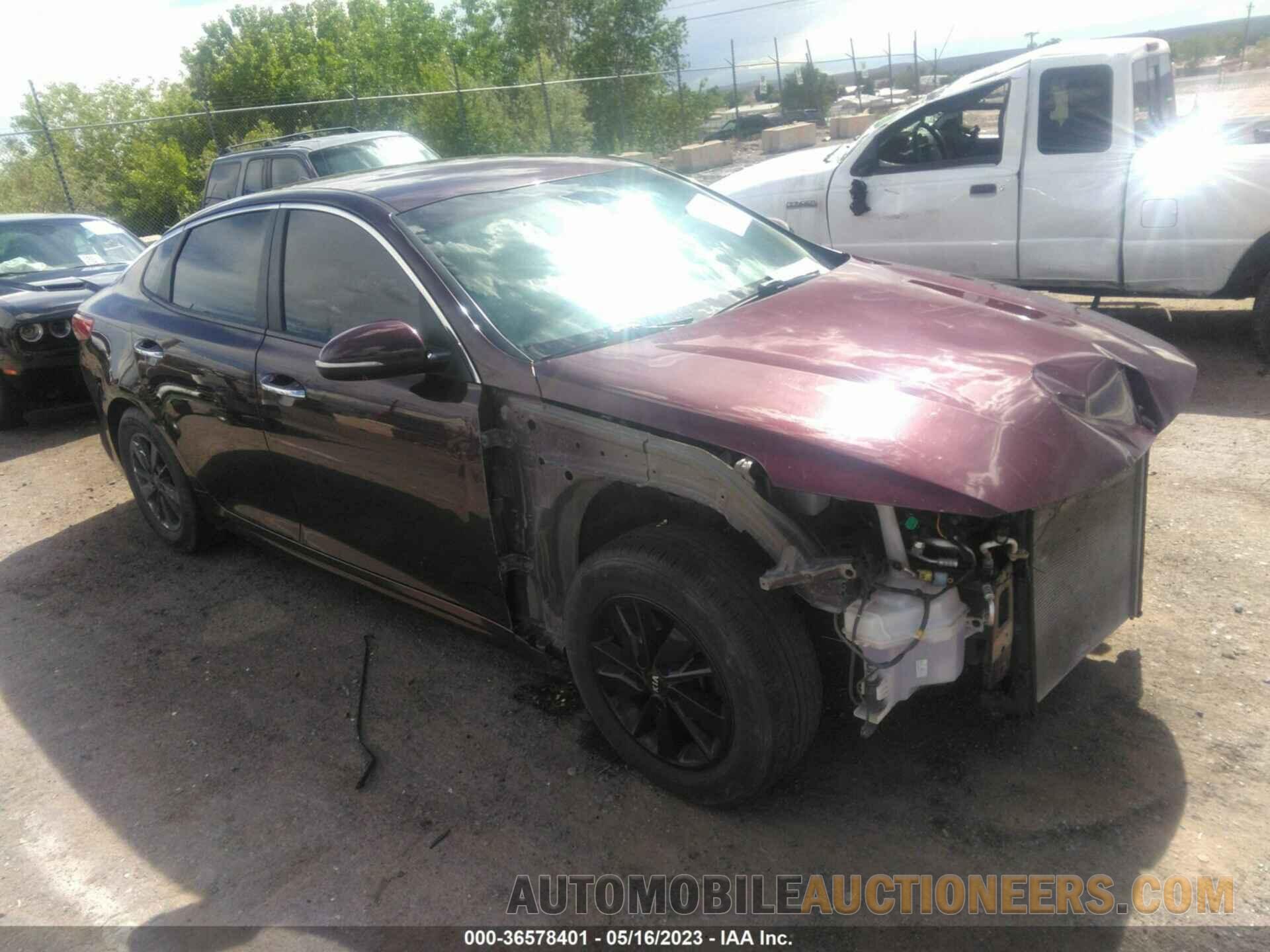 5XXGT4L34JG187469 KIA OPTIMA 2018