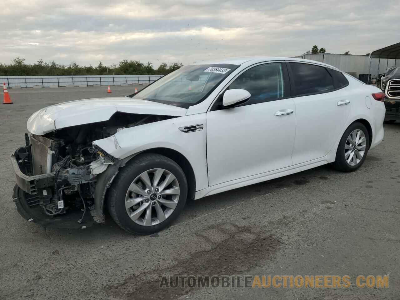 5XXGT4L34JG196639 KIA OPTIMA 2018