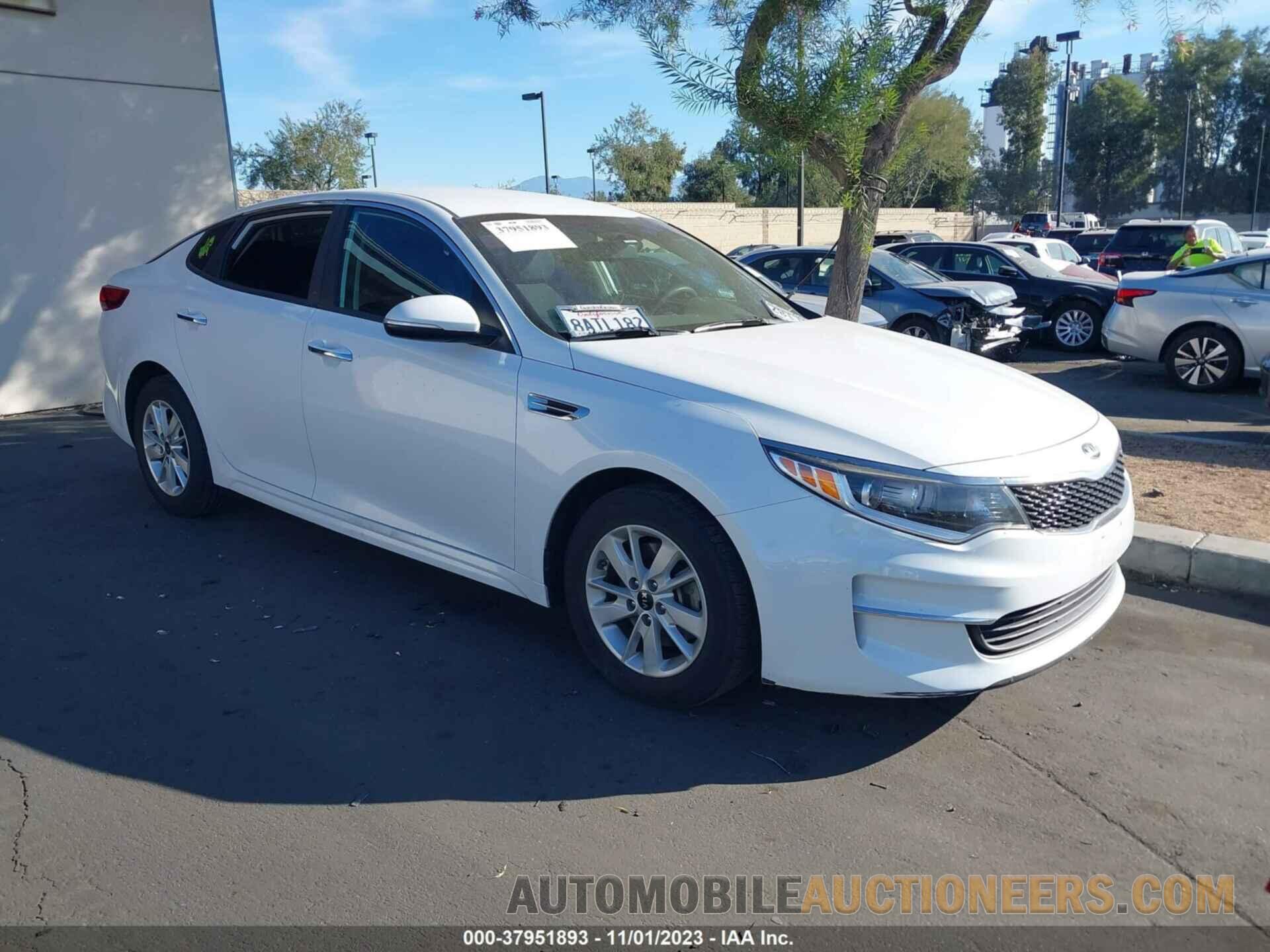 5XXGT4L34JG201953 KIA OPTIMA 2018