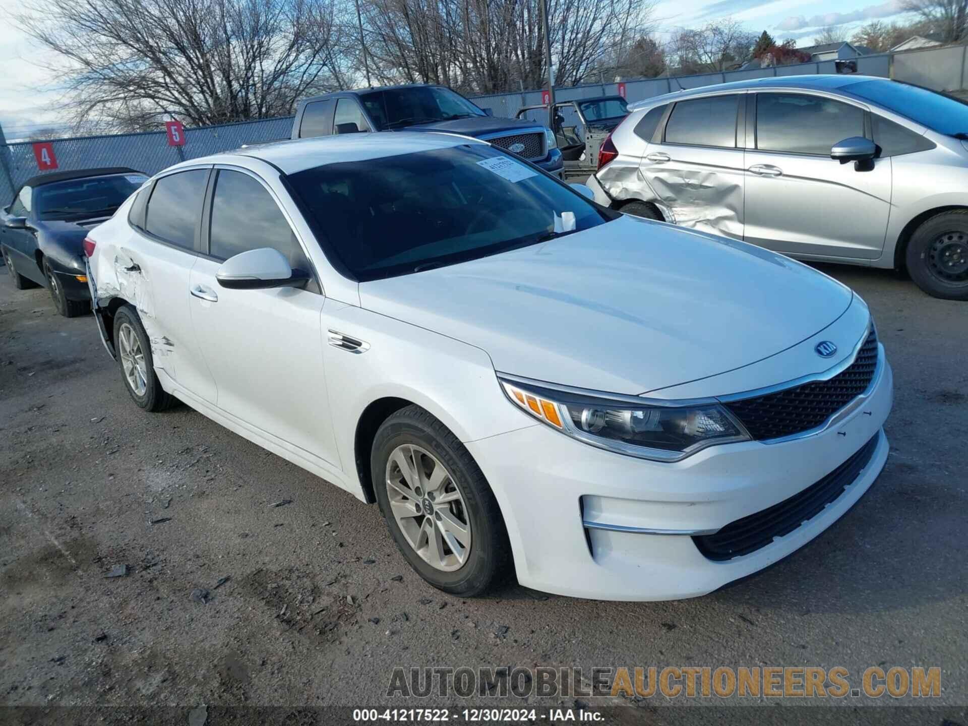 5XXGT4L34JG208756 KIA OPTIMA 2018