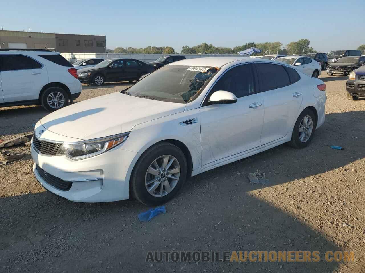 5XXGT4L34JG224164 KIA OPTIMA 2018