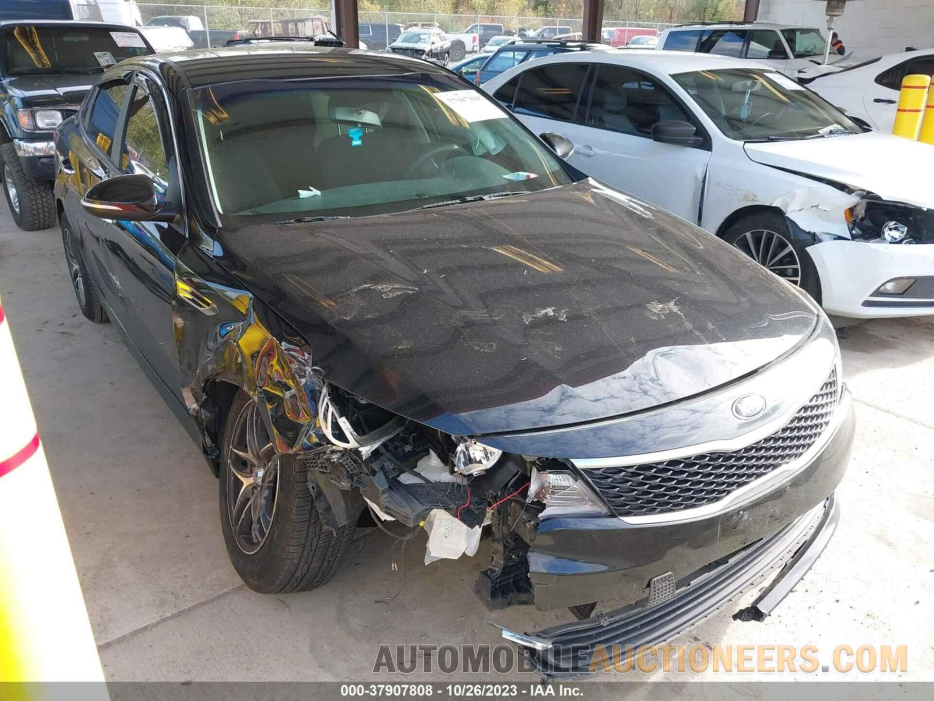 5XXGT4L34JG230286 KIA OPTIMA 2018