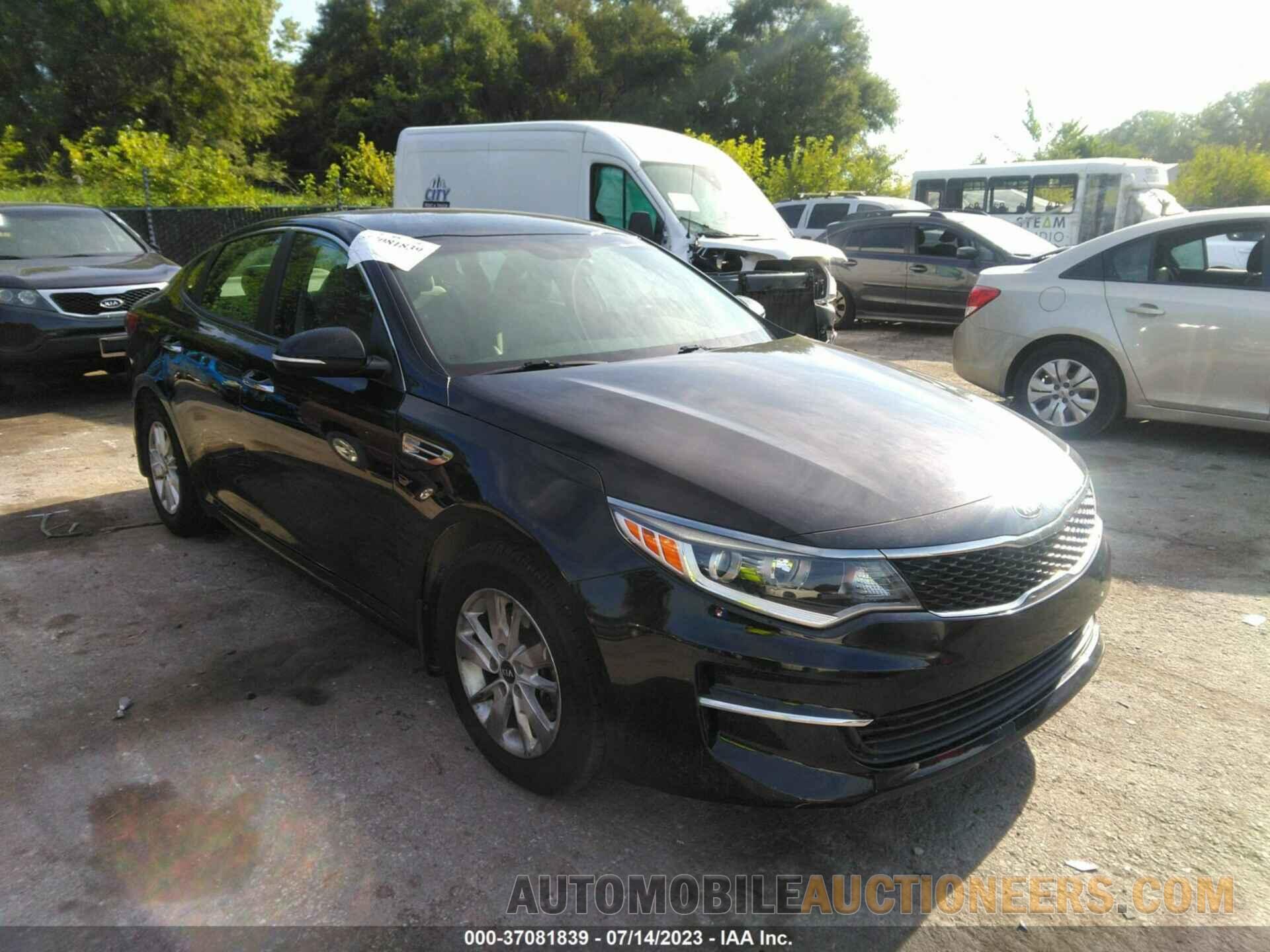 5XXGT4L34JG234676 KIA OPTIMA 2018